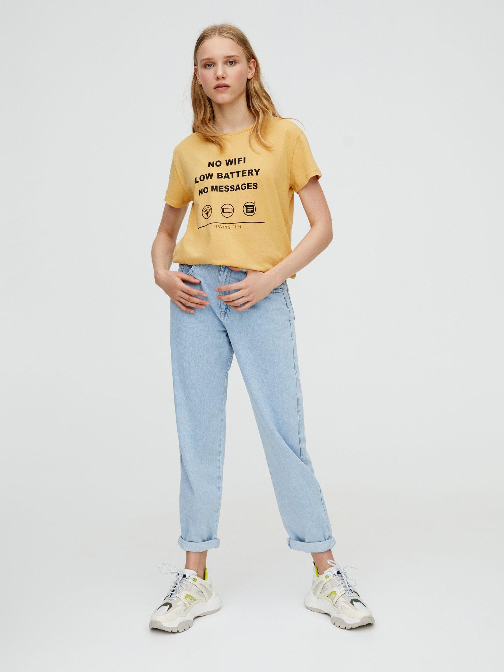 

Футболка Pull & Bear 9242/374/305-AAWX M Бледно-желтая