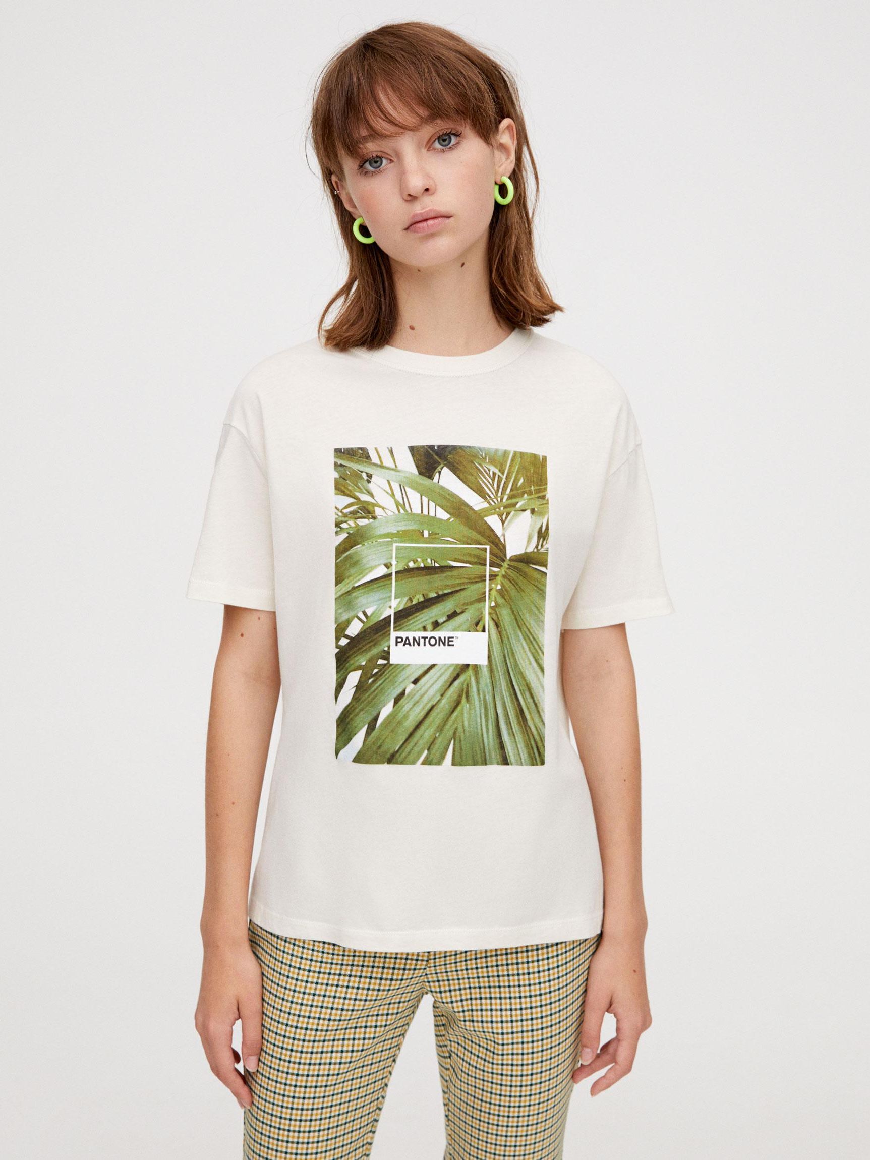 

Футболка Pull & Bear 9243/309/805-ABBU S Молочная