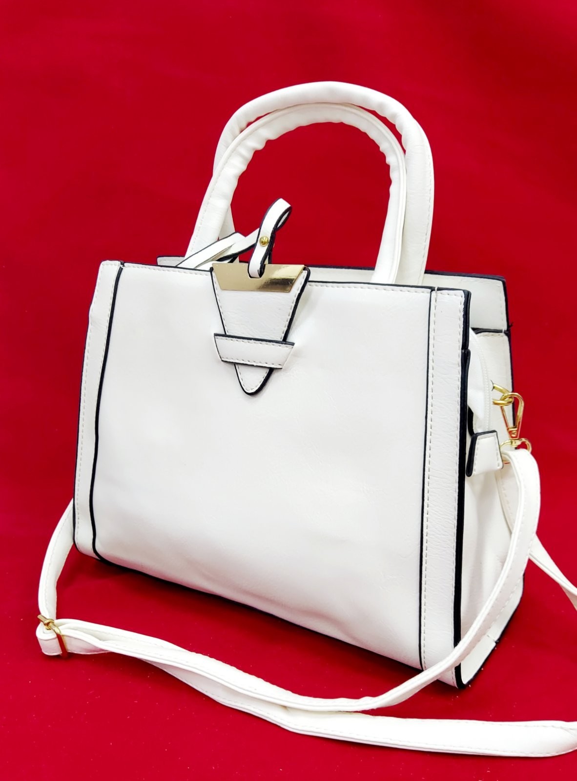 

Сумка женская Пирамида экокожа Жасмин 27х24х12 см.Белая