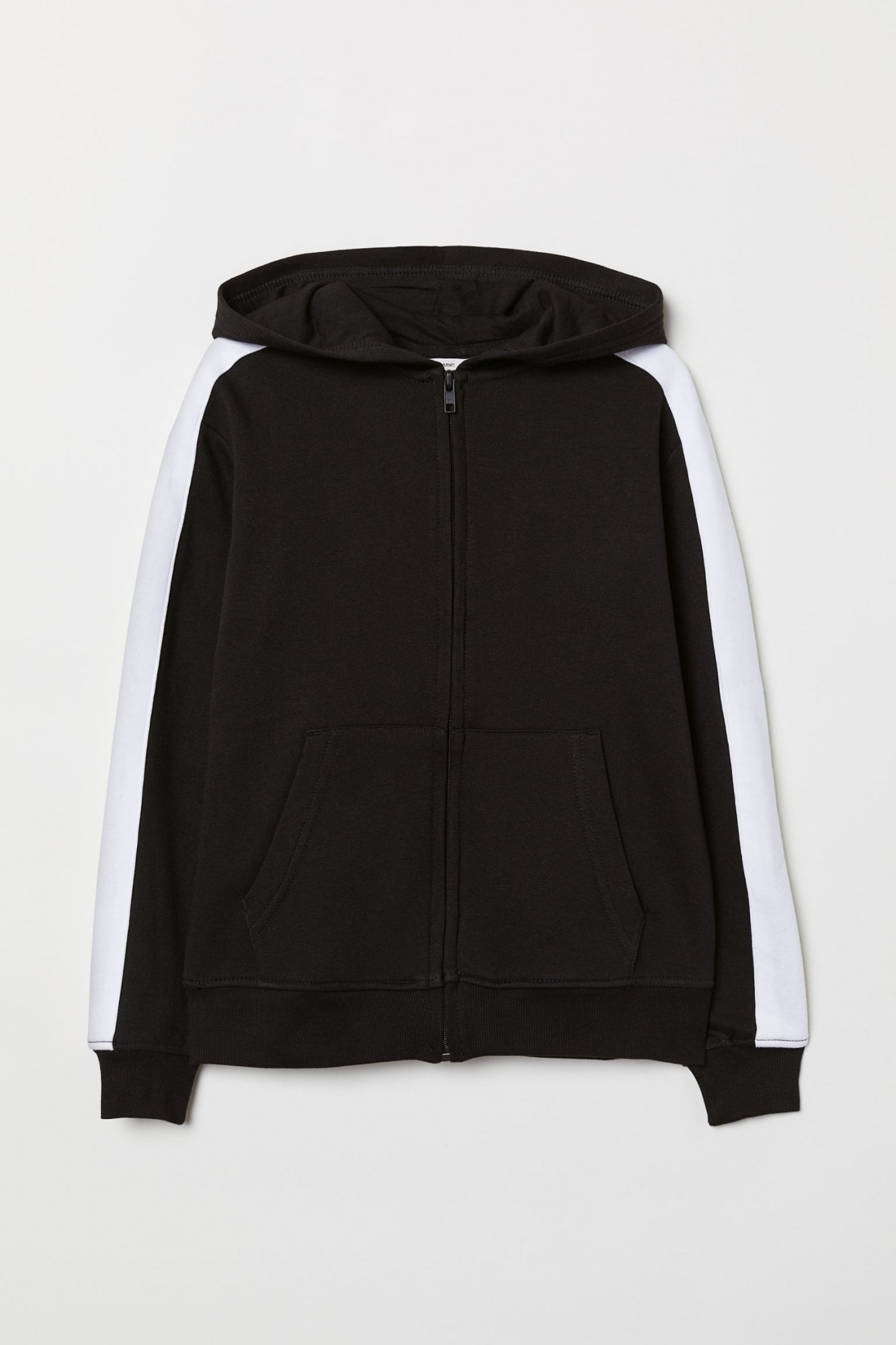

Толстовка H&M с карманами 134-140 черная с белым 4-0064