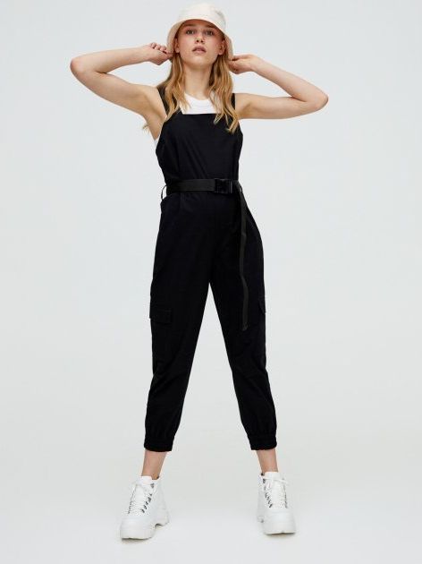 

Полукомбинезон Pull & Bear 9637/305/800 38 Черный