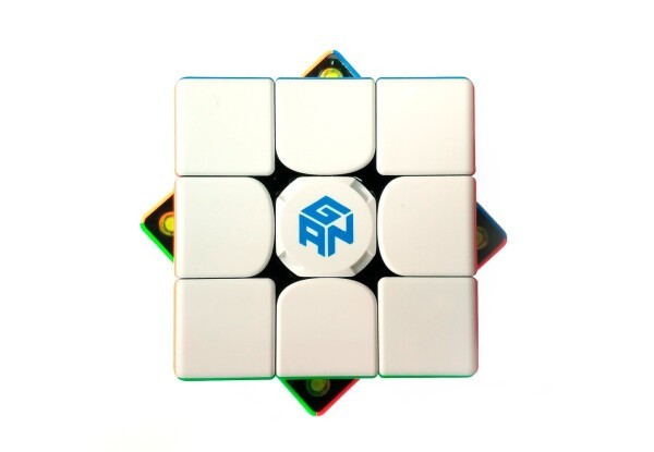 

Кубик Рубика 3x3 GAN 356i