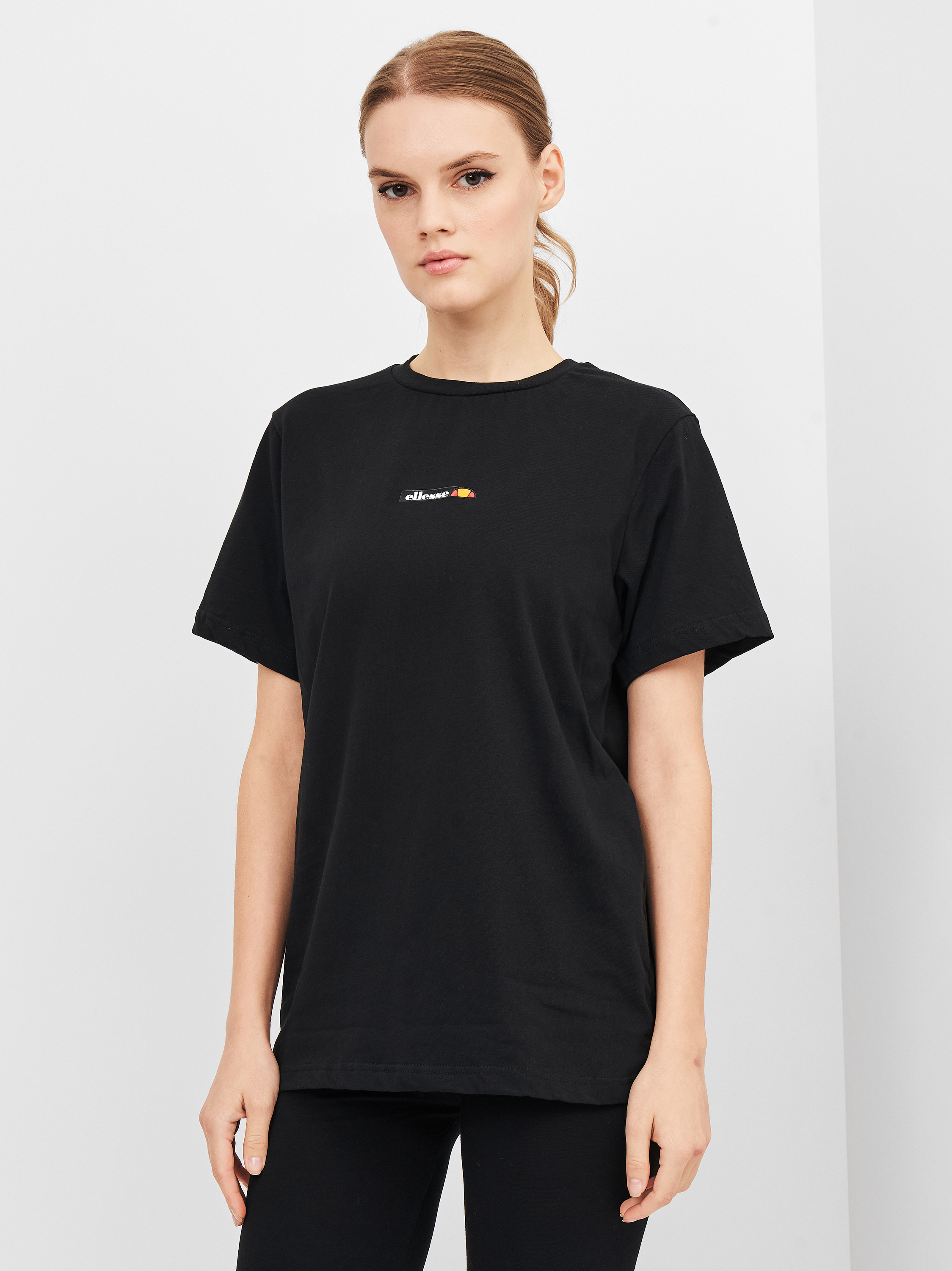 

Футболка Ellesse SGI11107-BLACK  (14) Черная, Футболка Ellesse SGI11107-BLACK L (14) Черная