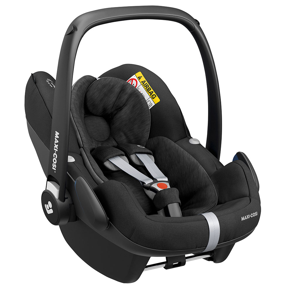

Автокресло MAXI-COSI Pebble PRO i-Size Essential Black (8799672120)