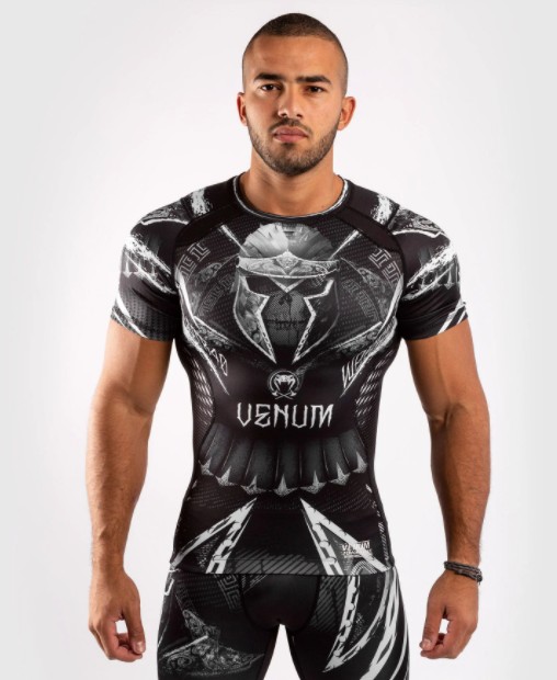 

Рашгард Venum Gladiator 4.0 Short Sleeves Размер, Рашгард Venum Gladiator 4.0 Short Sleeves Размер: XL