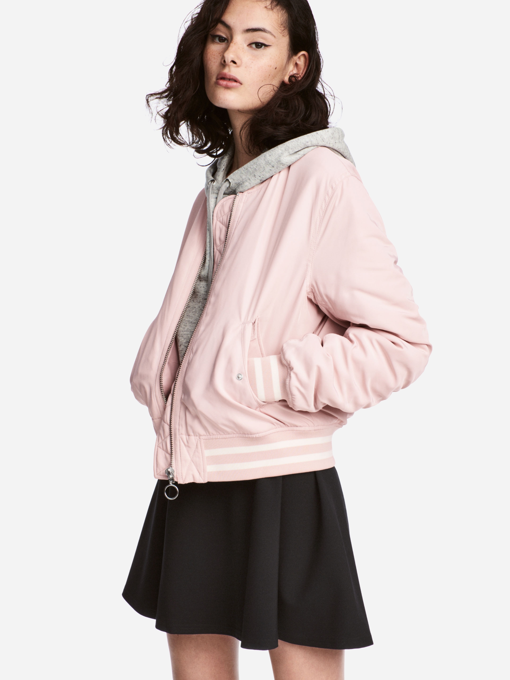 

Бомбер H&M 5181256-ADHP 46 Бледно-розовый с белым