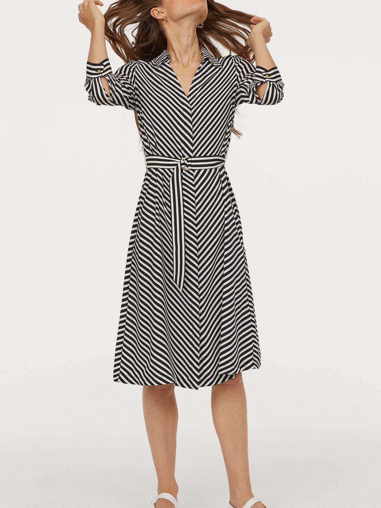 

Платье H&M 6372839-AAMY 46 Черное с белым