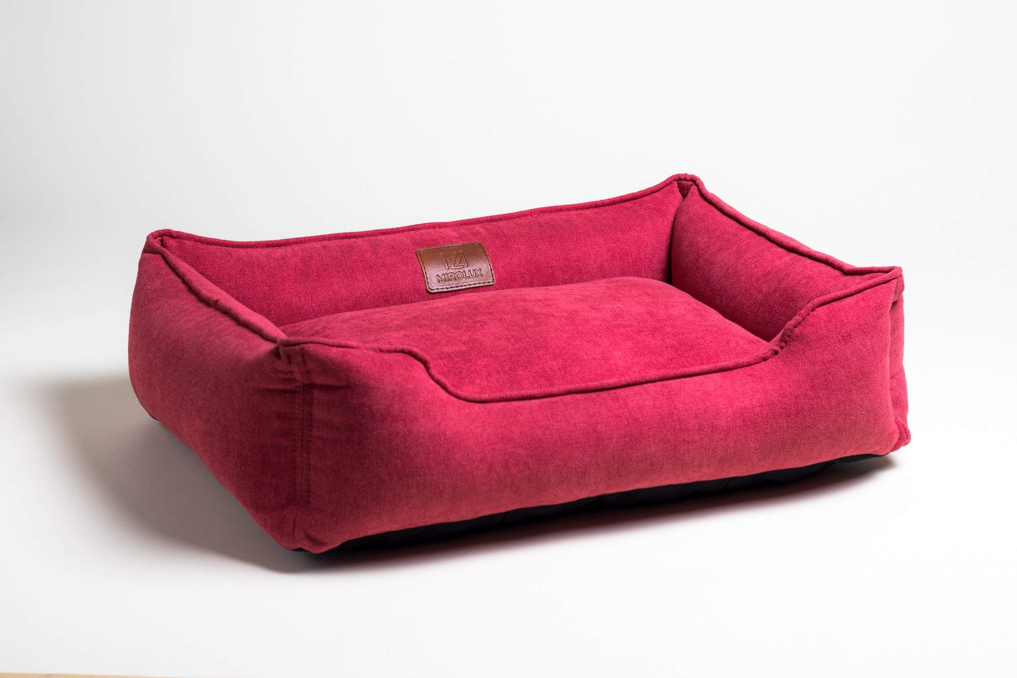 

Лежак для собак Mirolux Soft Time L 90*60 Red Velure
