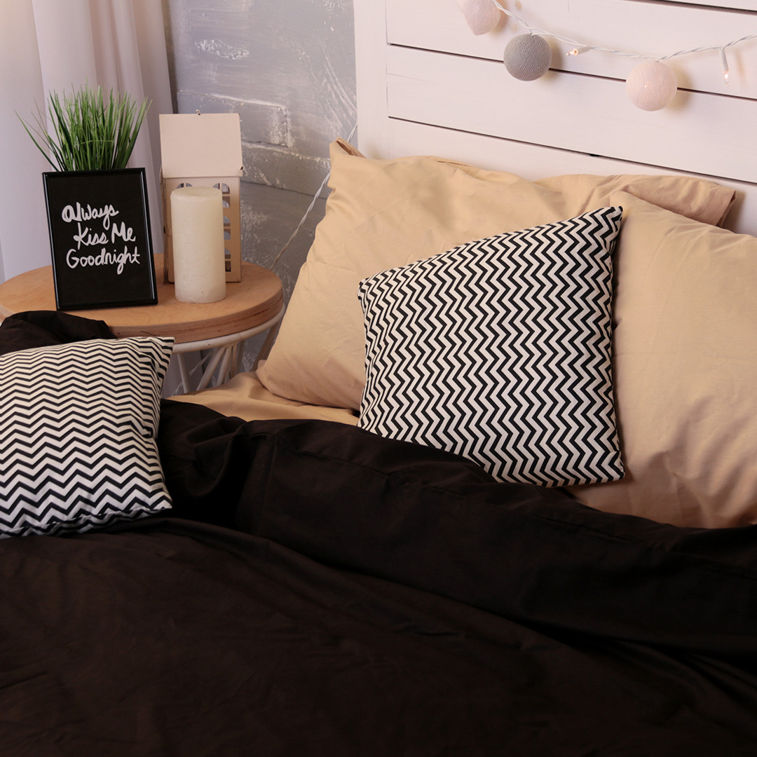 

Комплект постельного белья Хлопковые Традиции Темно-коричневый и Бежевый Поплин Двуспальный