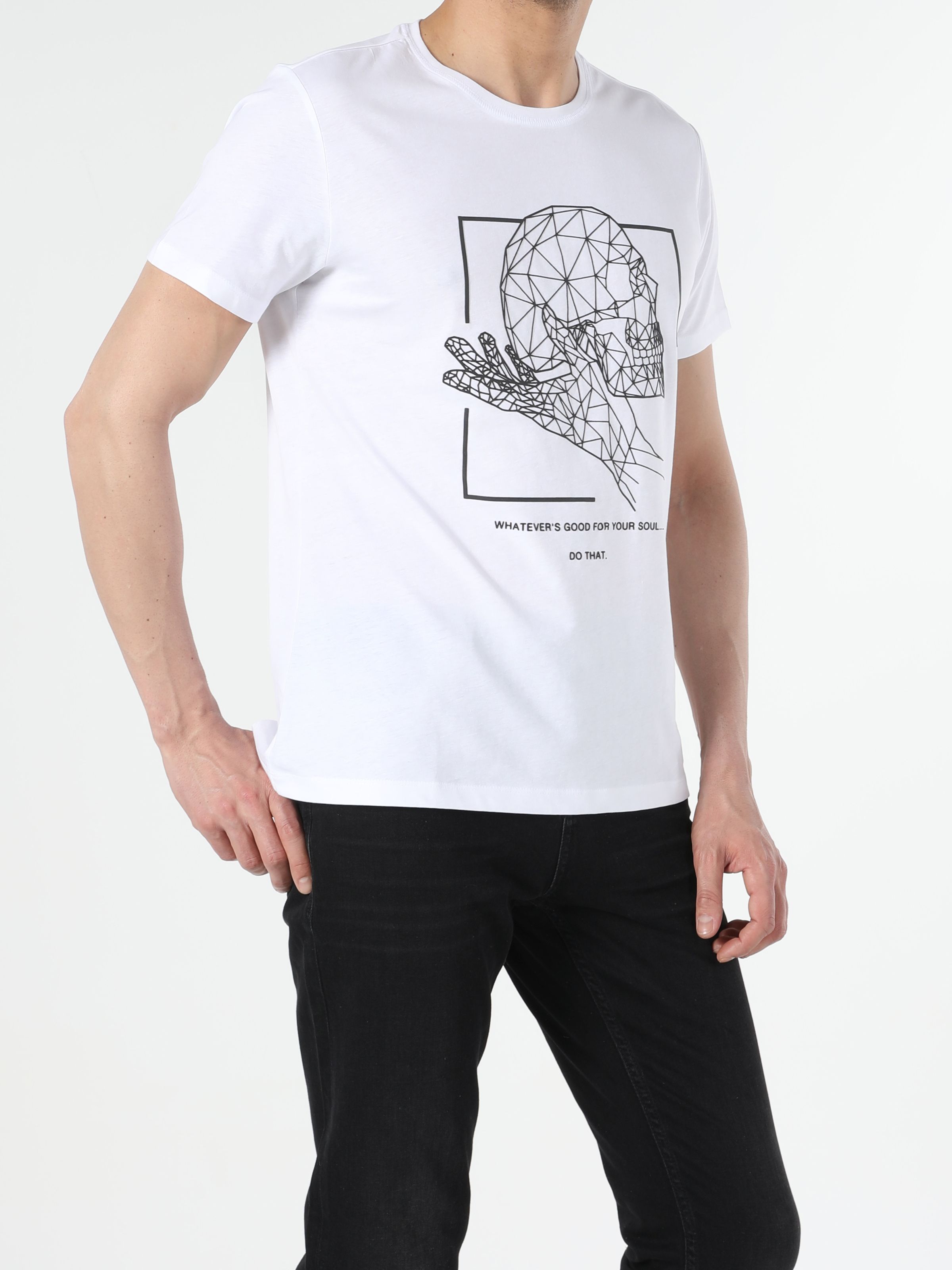 

Футболка Colin's CL1053865WHT XL White