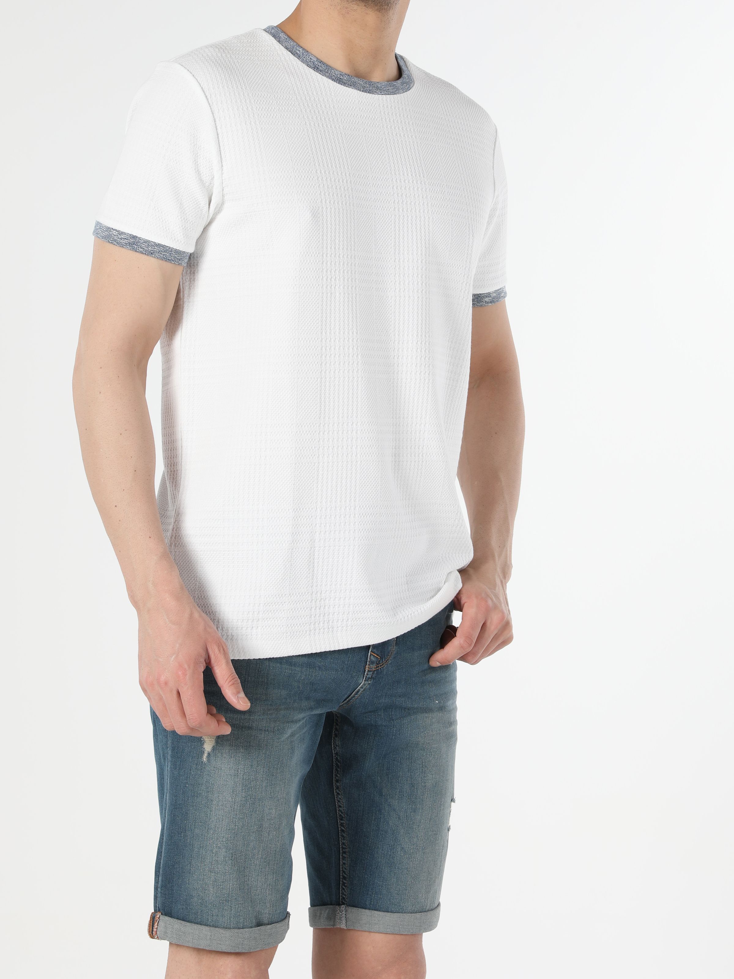 

Футболка Colin's CL1054424OFW  Off White, Футболка Colin's CL1054424OFW 2XL Off White