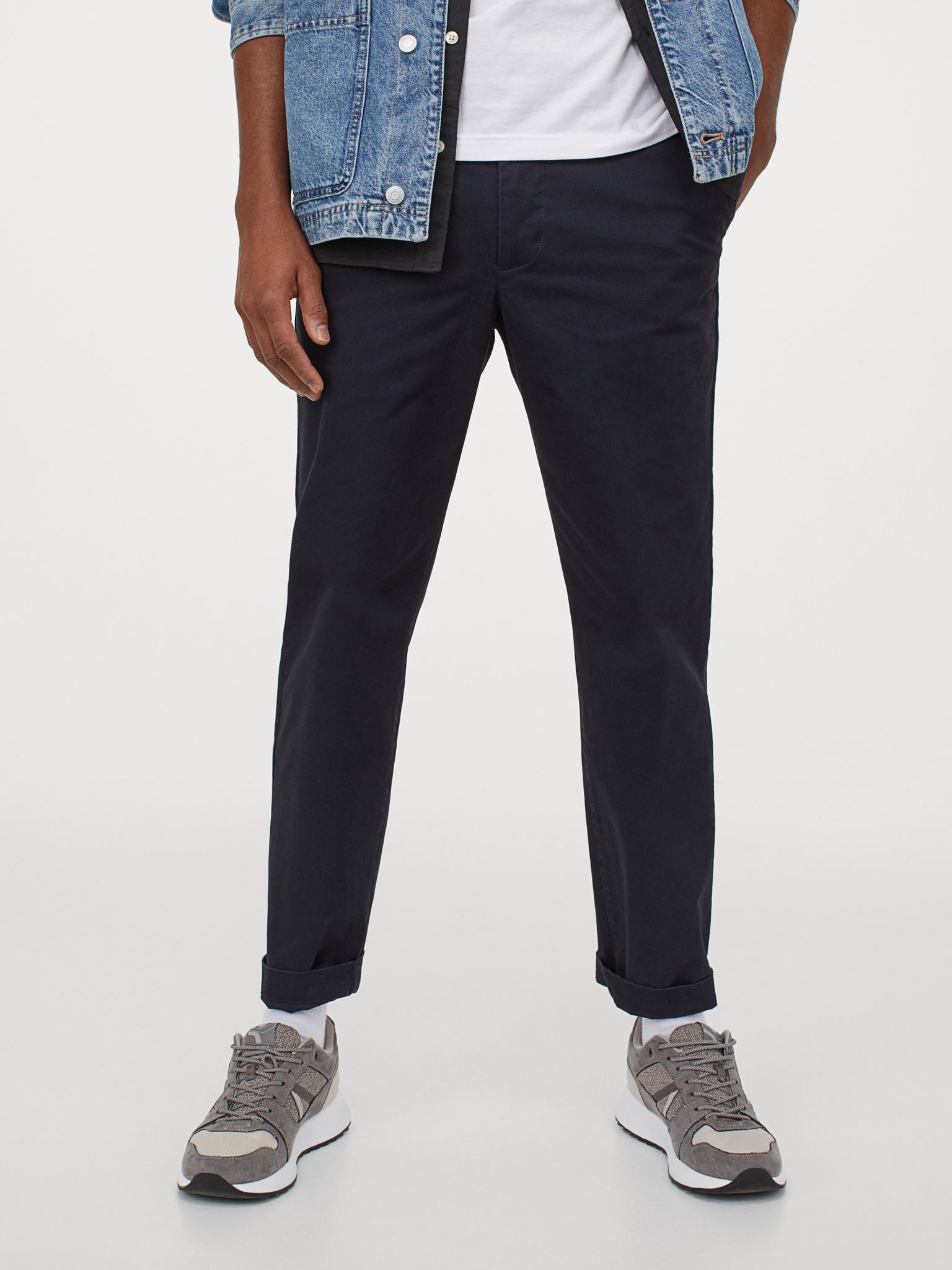 

Брюки H&M 8154561dm 31/32 Темно-синие