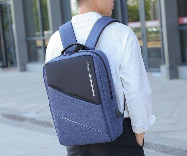 

Рюкзак с выходом для USB кабеля Chuwanglin Y628 Черно-синий