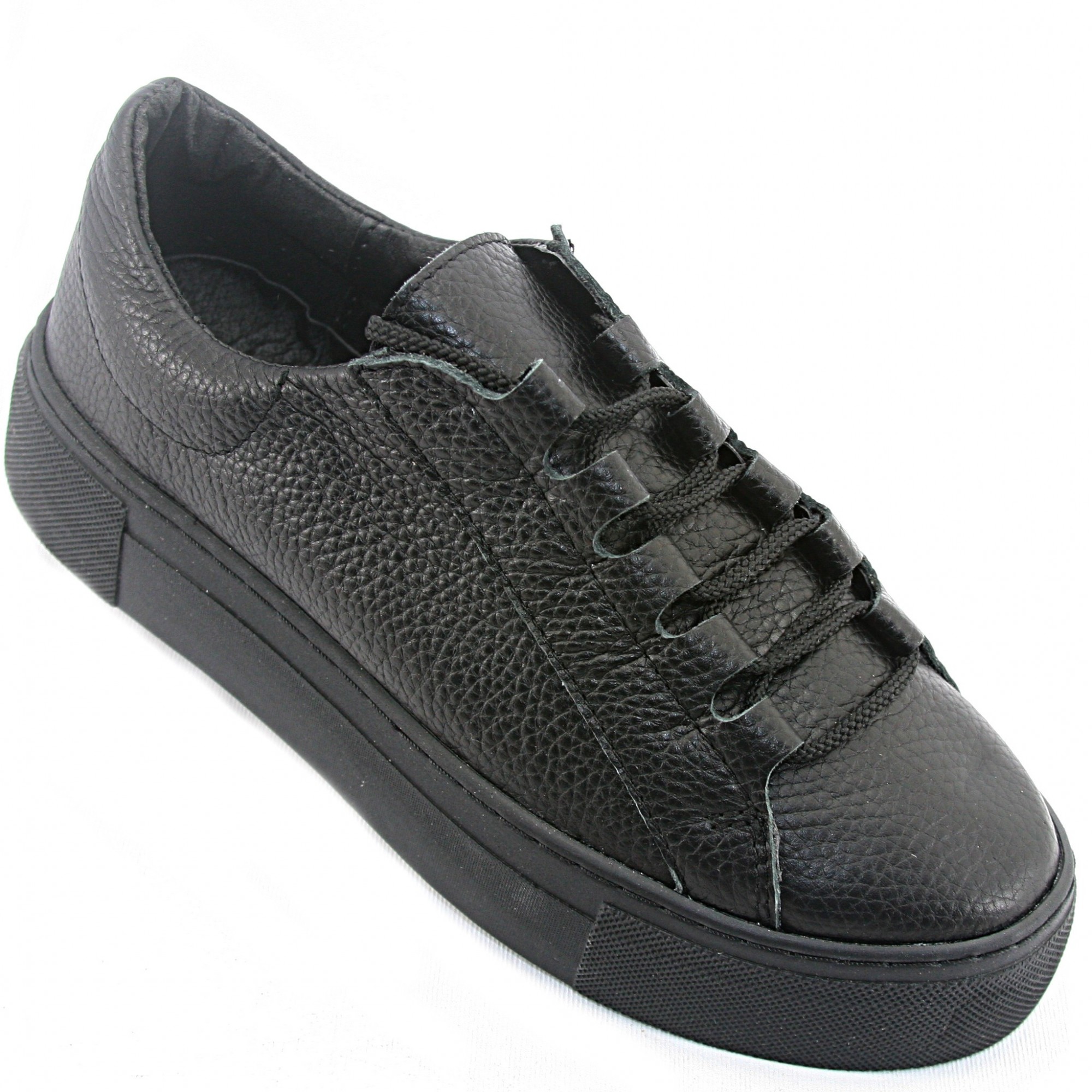 

Женские кеды Mila 229 00330-1А 39 черные