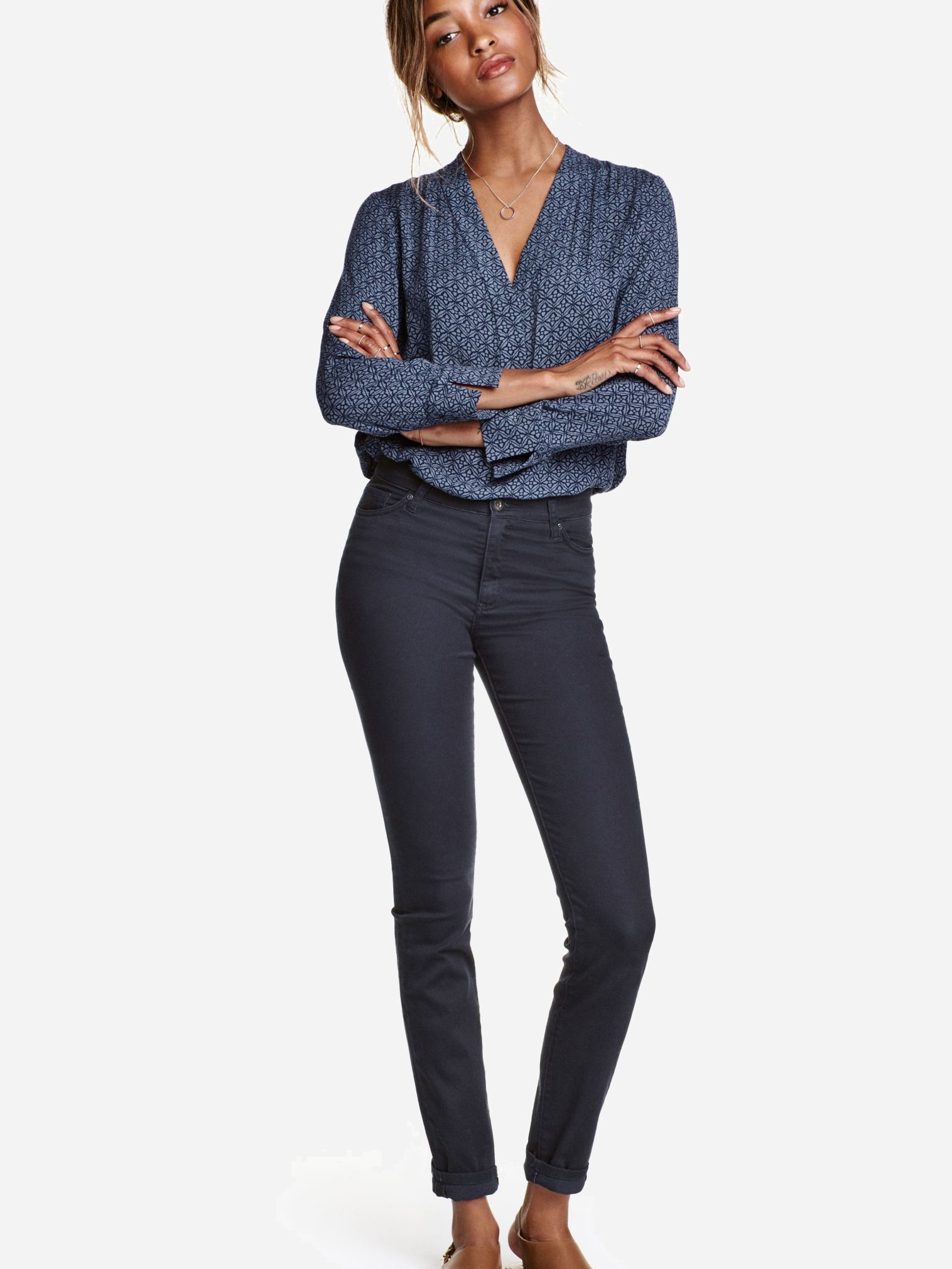 

Брюки H&M 405604019b16  Темно-синие, Брюки H&M 405604019b16 32 Темно-синие