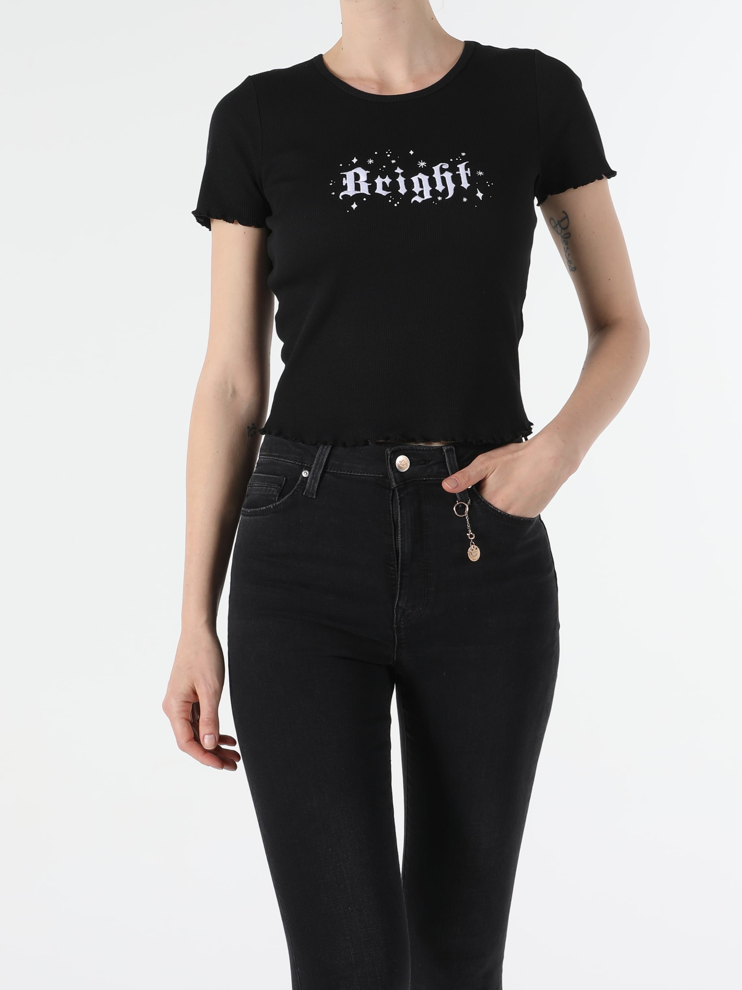 

Футболка Colin's CL1054330BLK  Black, Футболка Colin's CL1054330BLK L Black