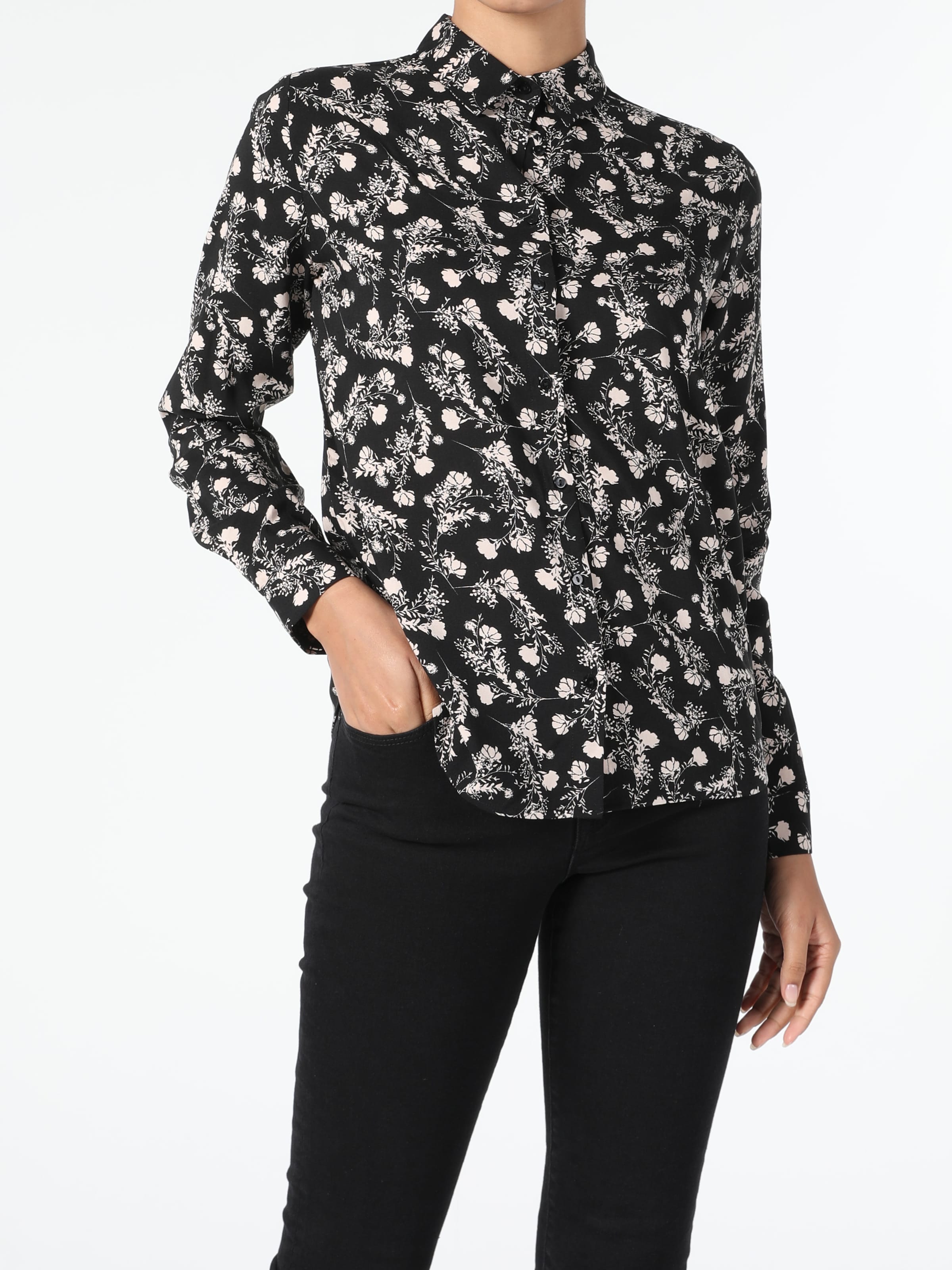 

Блузка Colin' CL1055511BLK  Black, Блузка Colin's CL1055511BLK S Black
