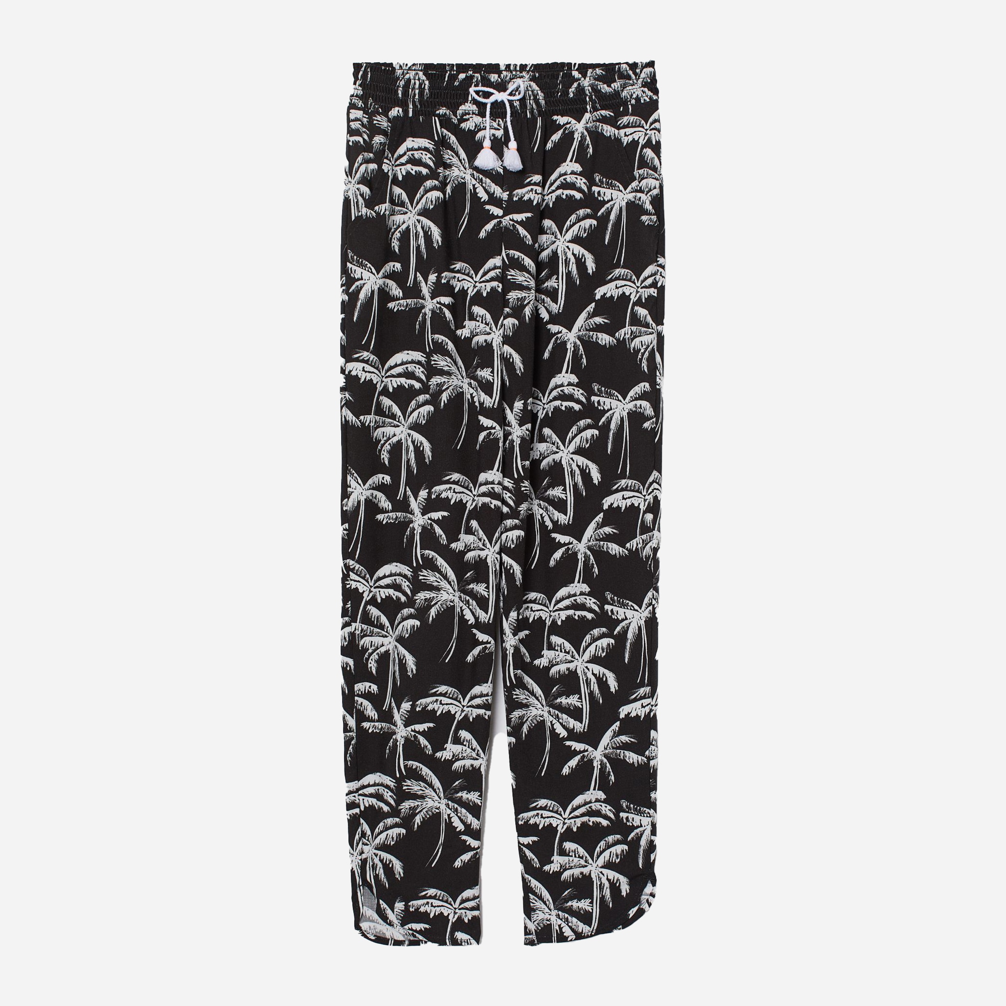 

Брюки H&M 1207-7973131 152 см Черный/Пальмы