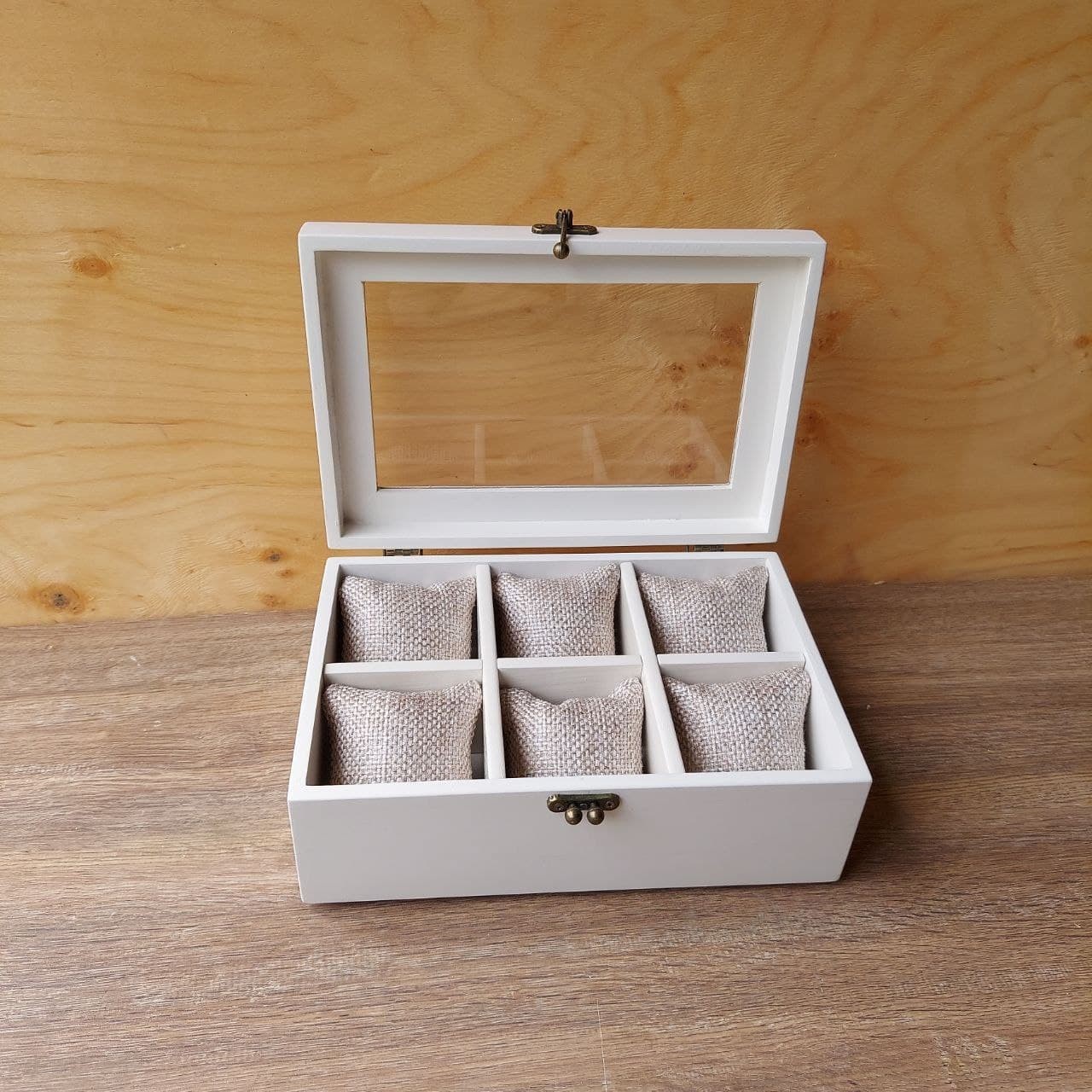 

Шкатулка Wooden Organizer, 6 часов, белая, 230*155*100мм