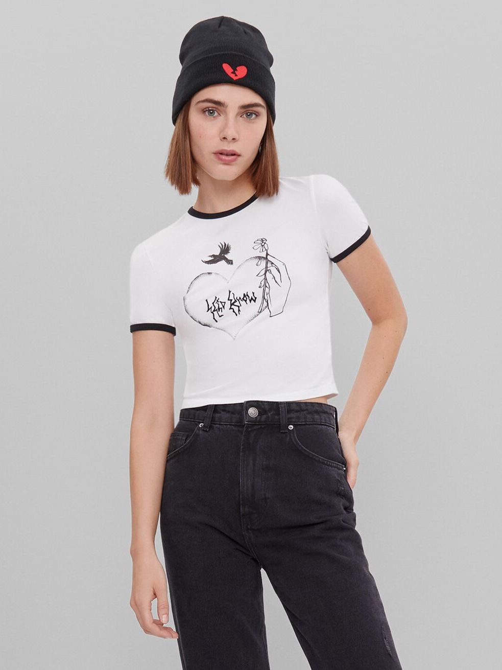 

Футболка Bershka 7606/851/251  Белая, Футболка Bershka 7606/851/251 L Белая