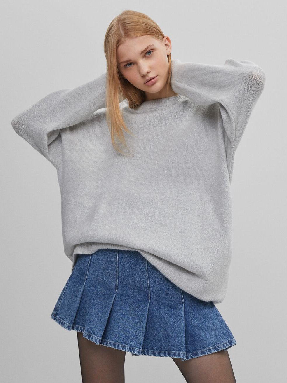 

Джемпер Bershka 6907/623/802 XS Светло-серый