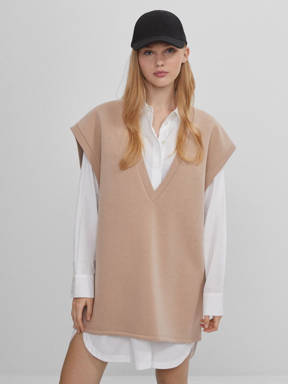

Жилетка Bershka 7048/538/742 S Бежевая