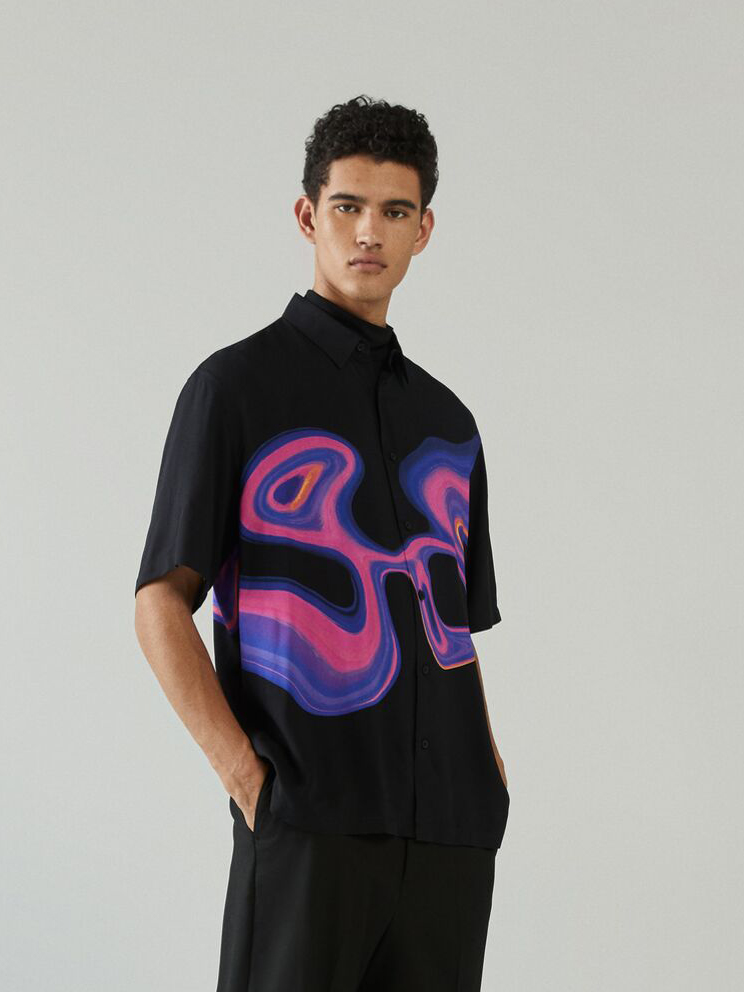 

Рубашка Bershka 0997/557/800 M Черная