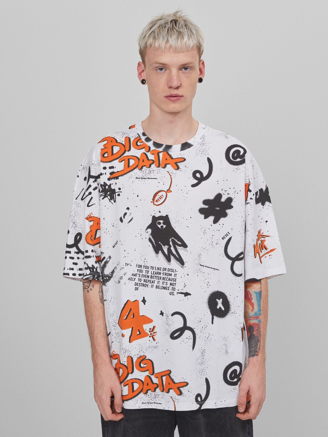

Футболка Bershka 7852/538/250 M Белая