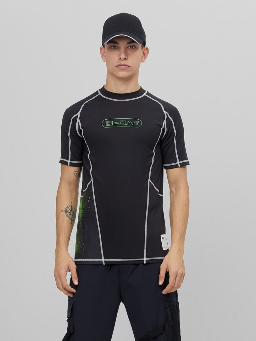 

Футболка Bershka 7840/650/800 L Черная