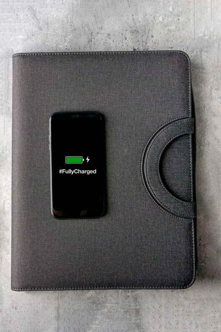 

Папка для документов Power Slim Smart Charging Case 8000 mAh Wireless SC