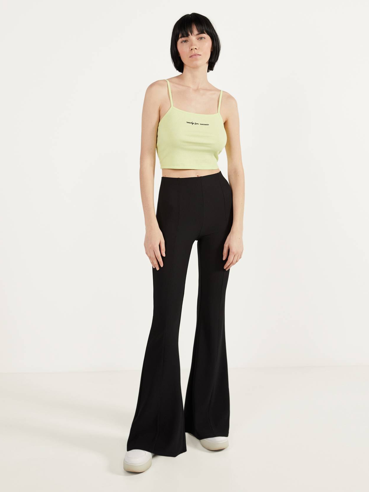 

Брюки Bershka 0078/296/800 XS Черные