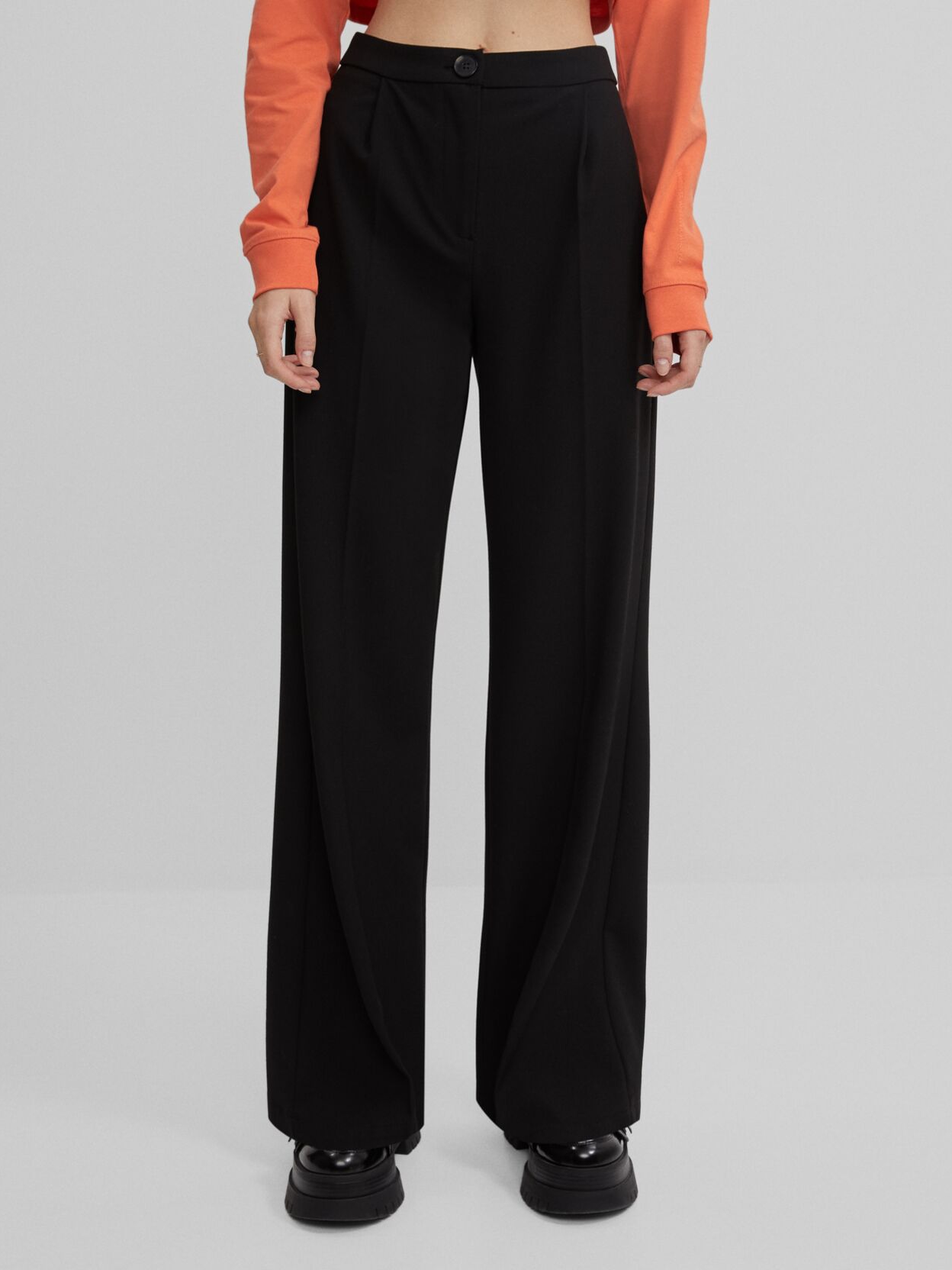 

Брюки Bershka 5080/168/800  Черные, Брюки Bershka 5080/168/800 40 Черные