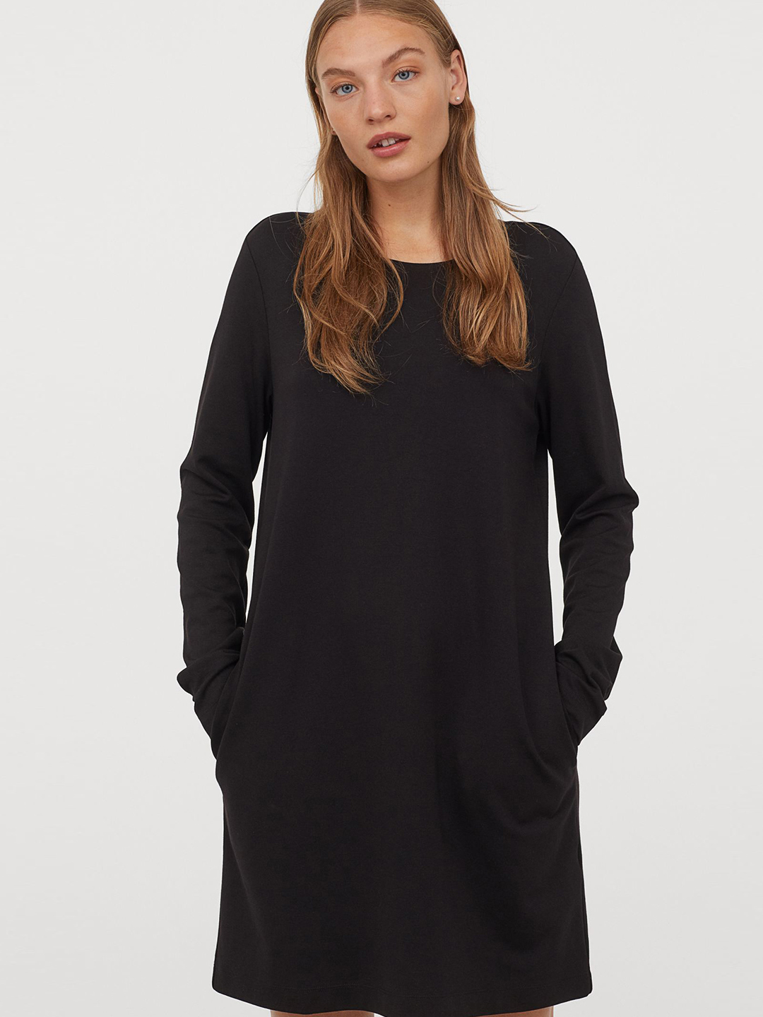 

Платье H&M 9021632b16 L Черное