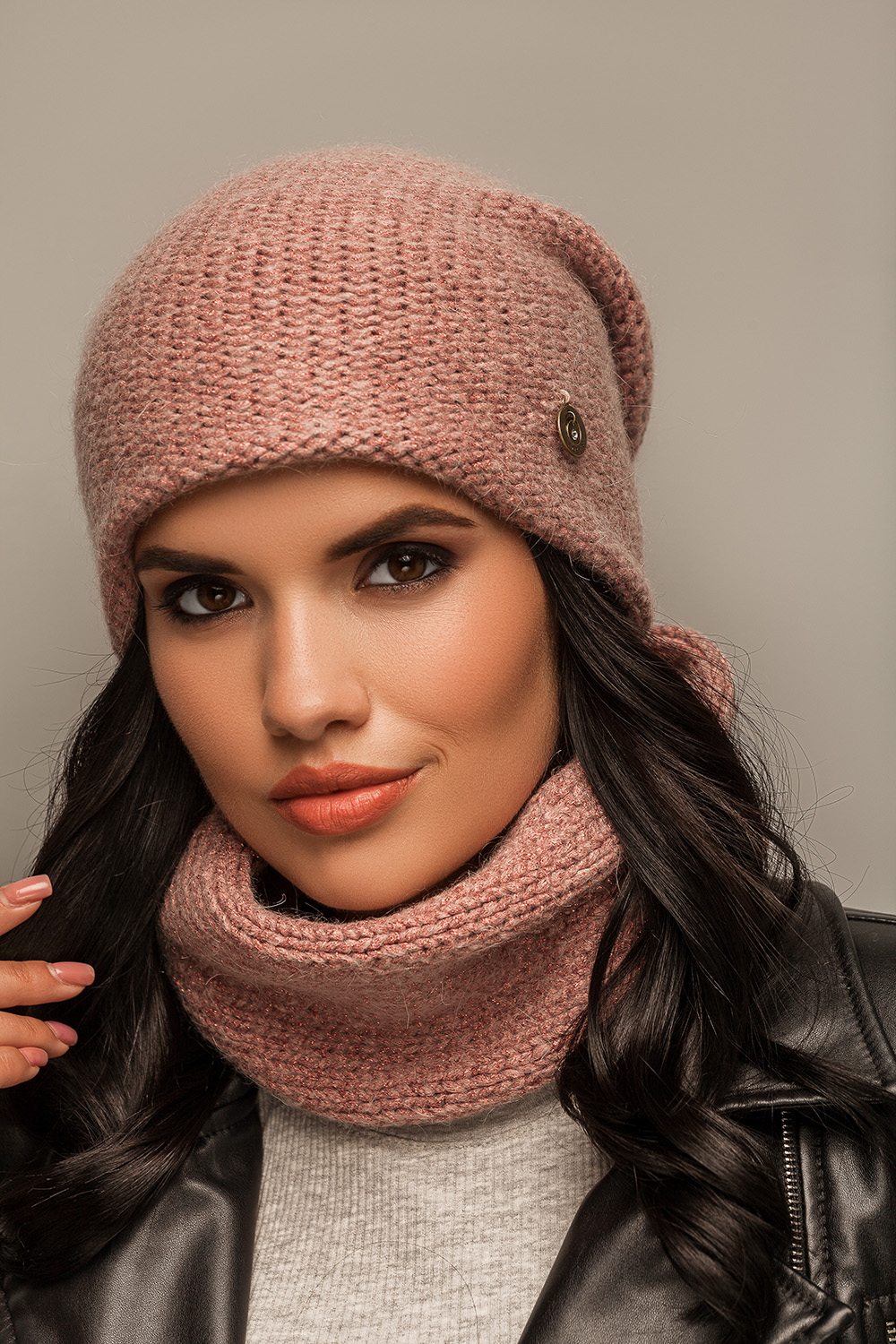 

Женский комплект Ниса шапка+снуд цвет темная пудра