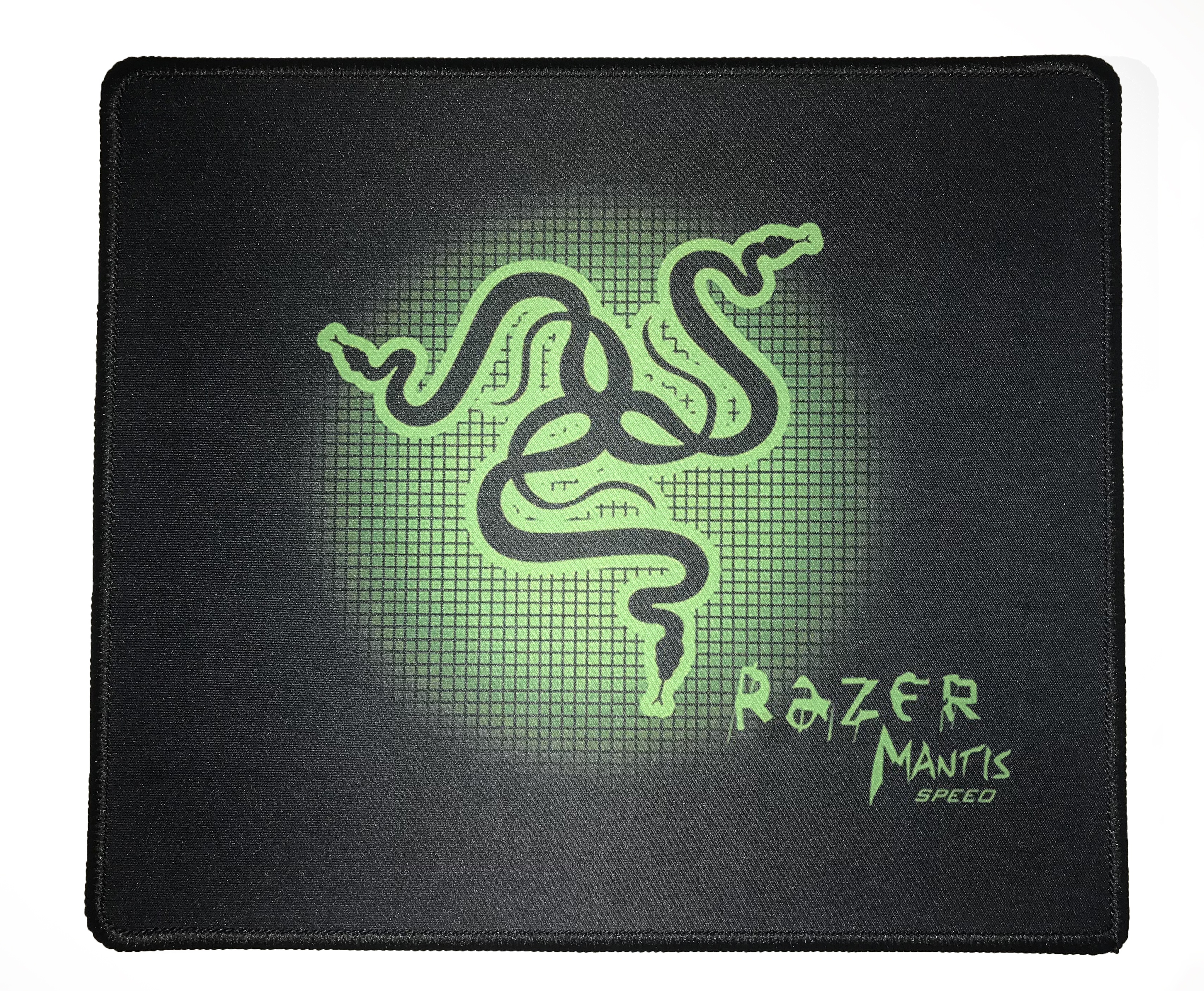 

Коврик под мышку 290 х 250 мм прошитый Black-Green (MP-Mantis02)
