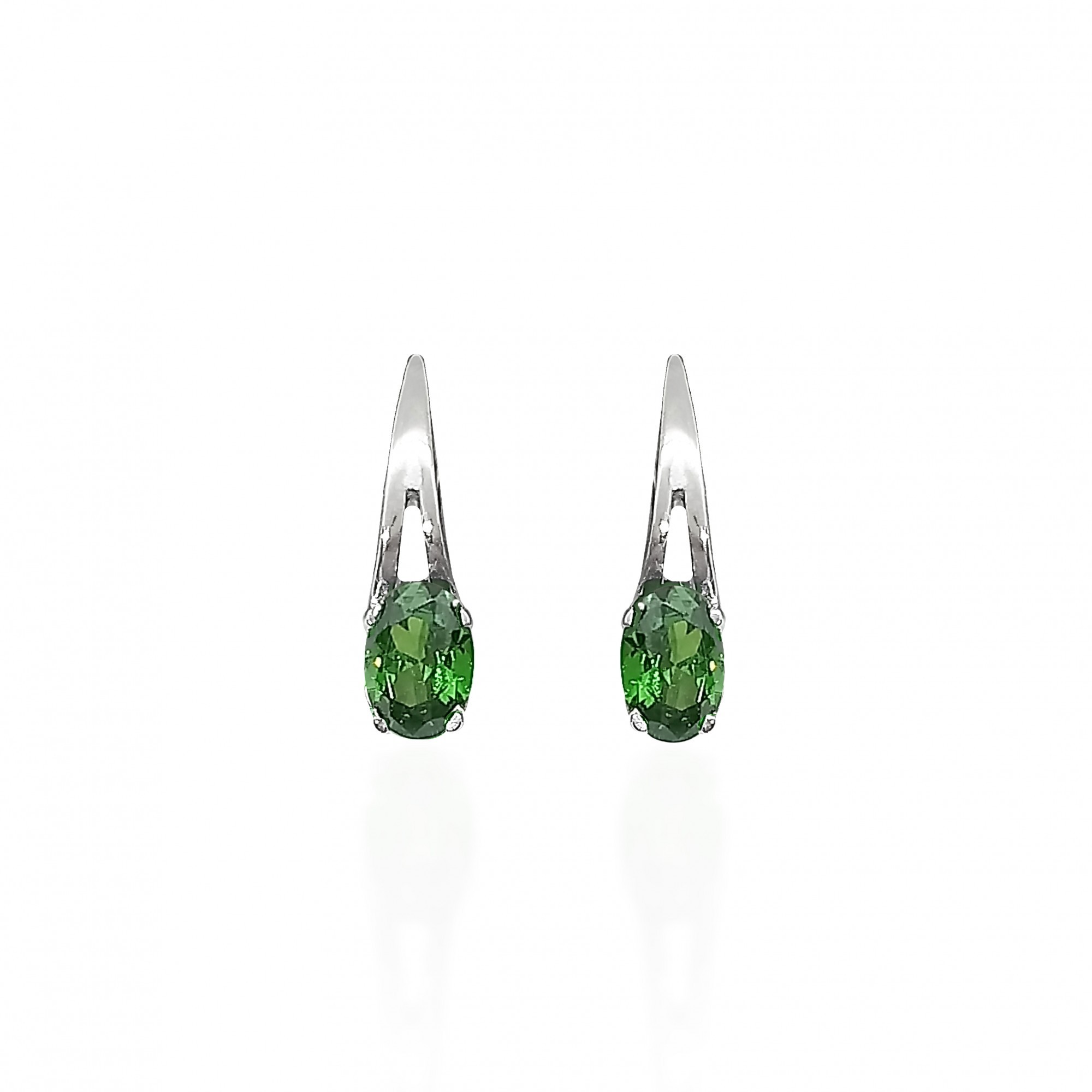 

Серьги из серебра с изумрудами 25320з