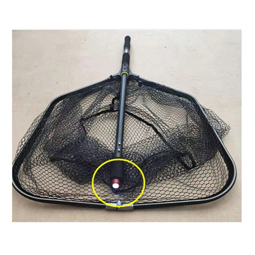 

Подсак 2 секции со встроенным фонариком 60х70 см Sams Fish SF24048 1.3 м