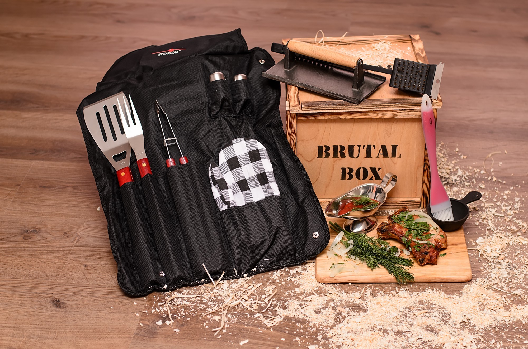 

Мужской подарочный набор Brutal Box "BBQ BOX" в деревянном ящике с ломом ( brutalbox 0120)