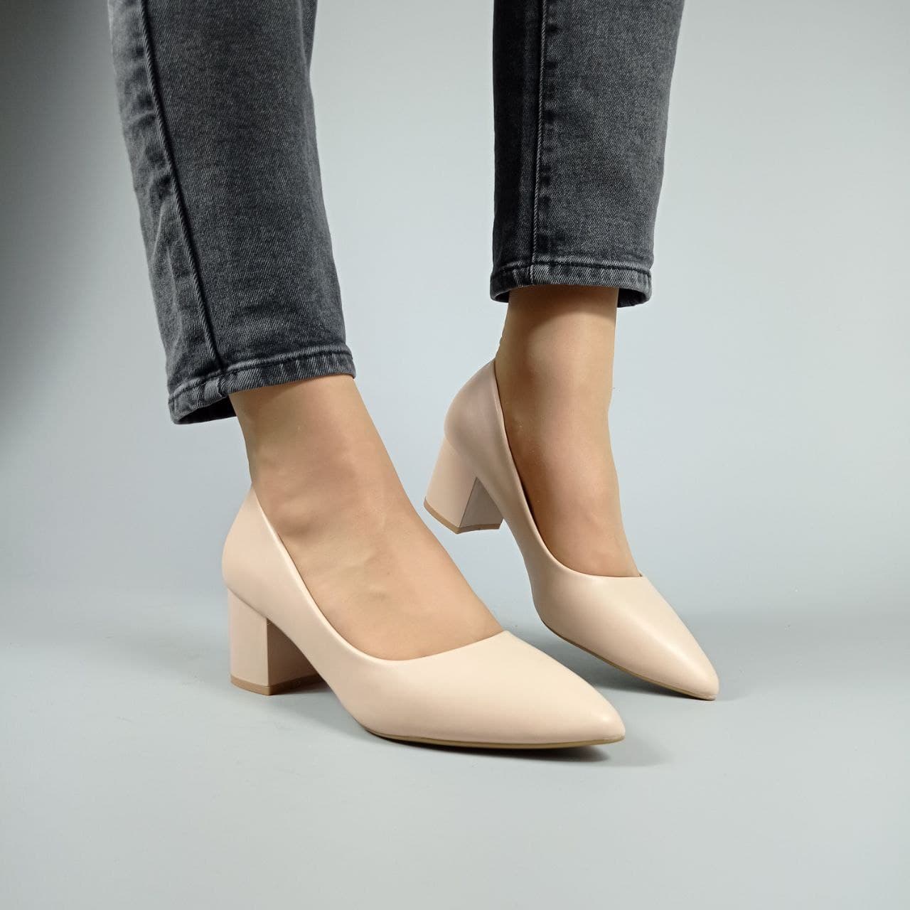 

Туфли Stilli L36-7 BEIGE 35 Бежевый (L36-7BG)