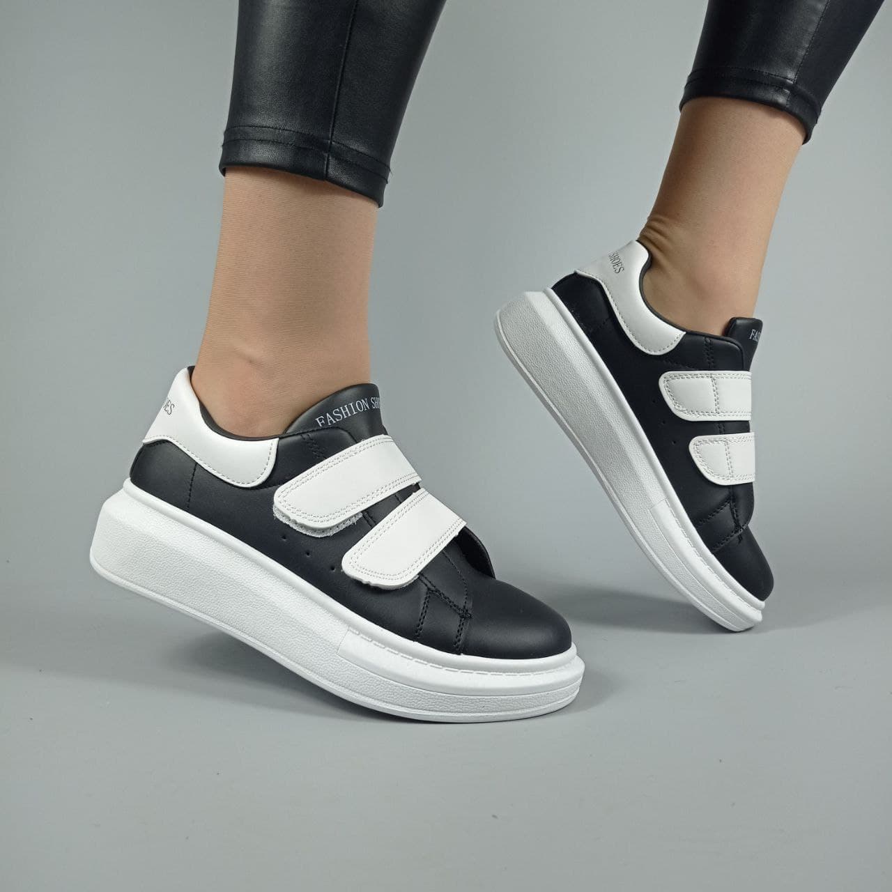 

Кеды Violeta Wonex 1B-11-1A BLACK-WHITE 38 Черный (1B-11-1ABKWT)