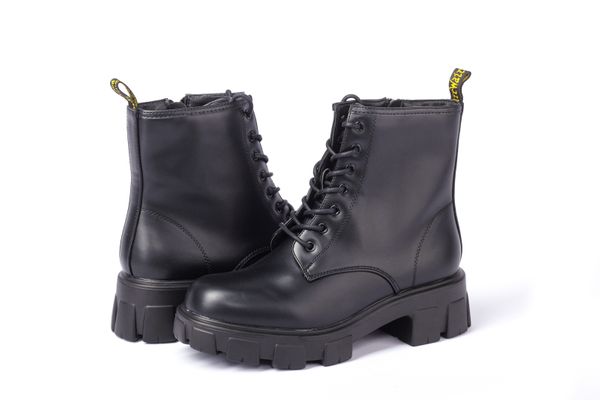 

Черевики STILLI RT12-6BLACK 40 Чорний