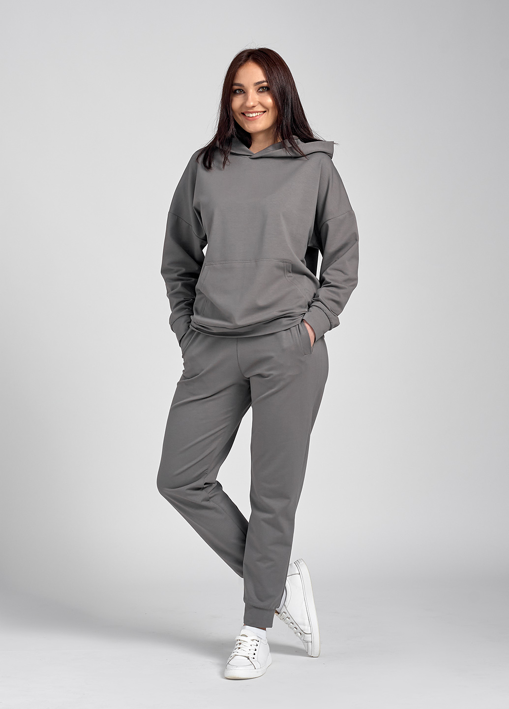 

Спортивный костюм UT SK03 1755  графит, Спортивный костюм UT SK03 1755 L графит