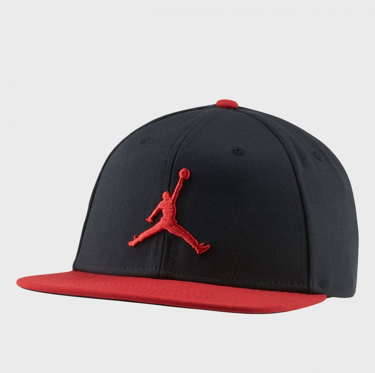 

Бейсболка JORDAN PRO JUMPMAN SNAPBACK  Черный AR2118-019, Бейсболка JORDAN PRO JUMPMAN SNAPBACK One size Черный AR2118-019
