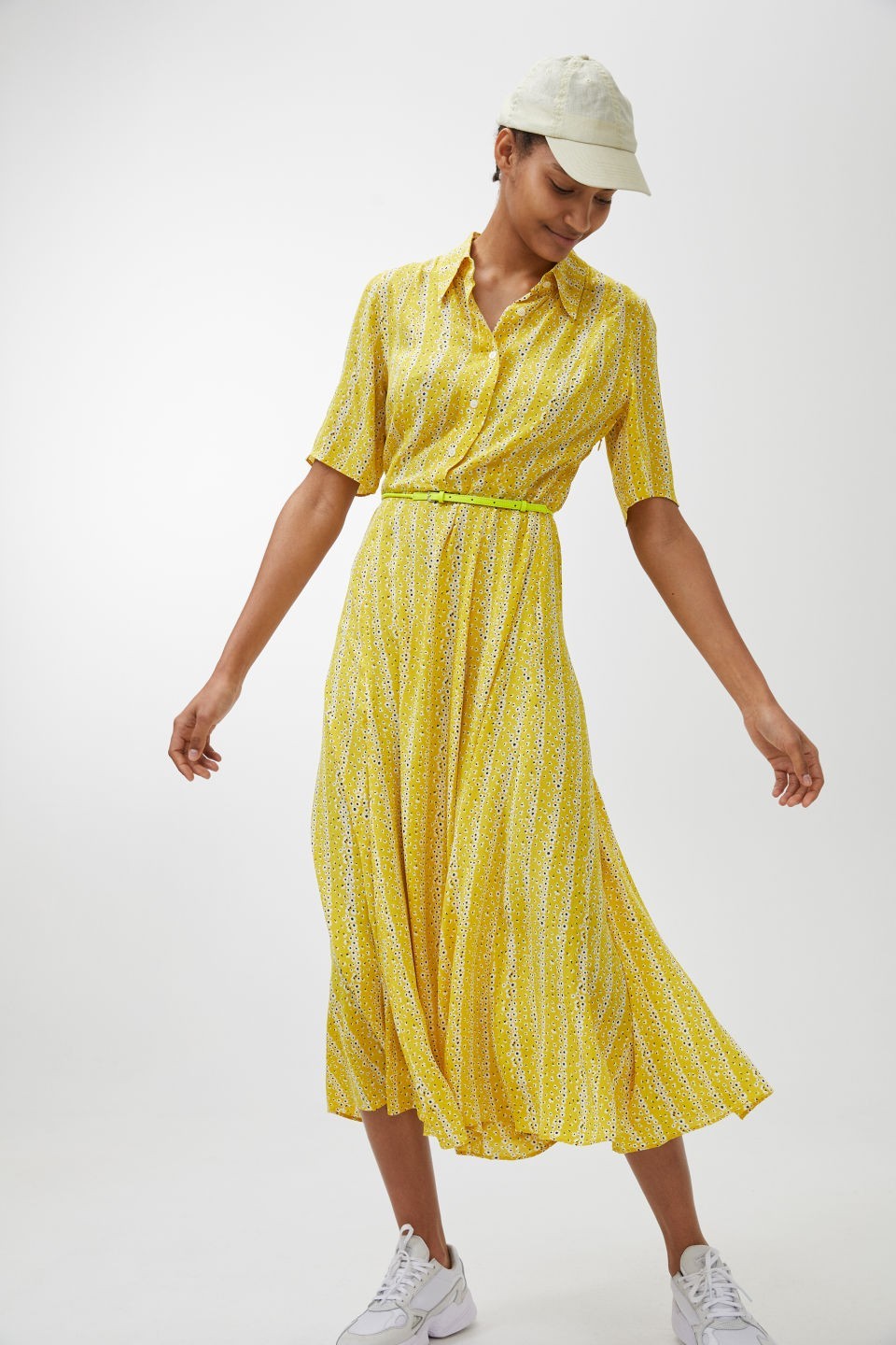 

Платье женское ARKET Floral Crêpe Dress размер, Платье женское ARKET Floral Crêpe Dress размер 34