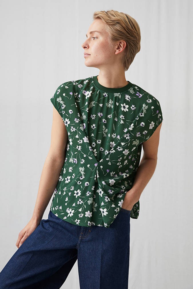 

Блуза женская ARKET Sleeveless Floral Top Green, Блуза женская ARKET Sleeveless Floral Top Green 36