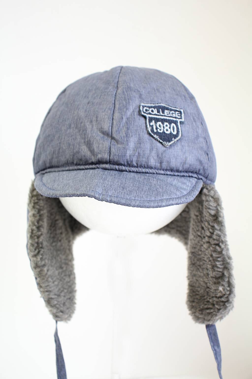 

Шапка Trestelle 46 см Серый