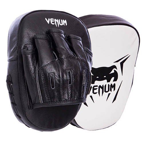 

Лапа изогнутая Venum Mini Focus Mitts VL-2053 Без бренду Черно-белый (37429404)