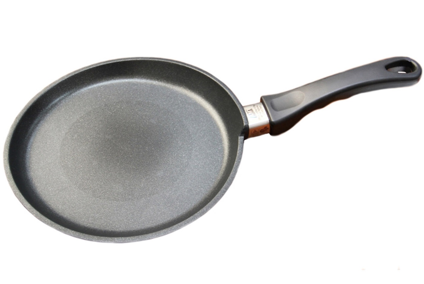 

Сковорода для блинов AMT GASTROGUSS 24 см (124-E-Z2)