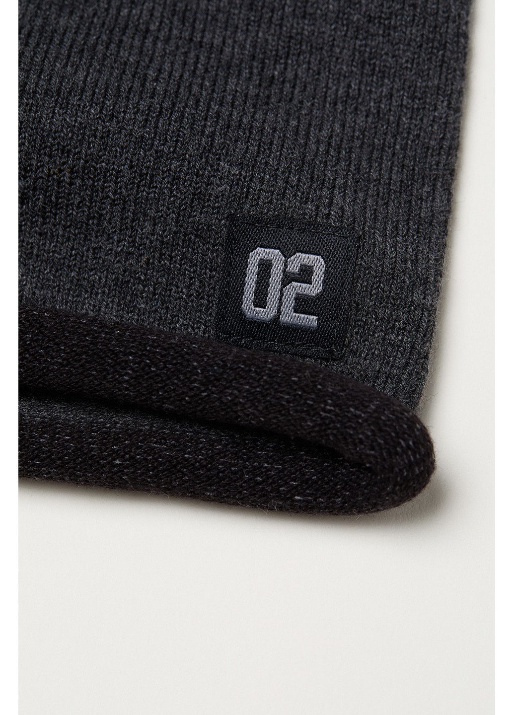 

Шапка H&M 110/128 Темно-серый 0630787_02