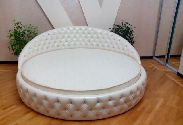 

Кровать Aris Victory круглая 230x230 см экокожа стразы белый